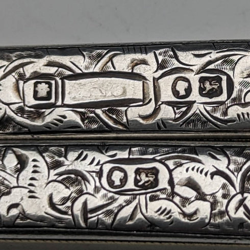 19世紀後半 英国アンティーク 純銀ハンドル 携帯用折りたたみ式ハサミ