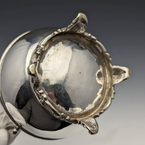 英国アンティーク シルバープレート製 クリームジャグ