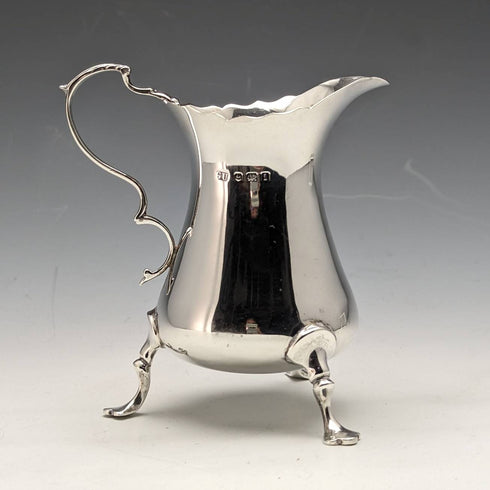 1908 British Antique Sterling Silver Cream Jug 84g George Unite