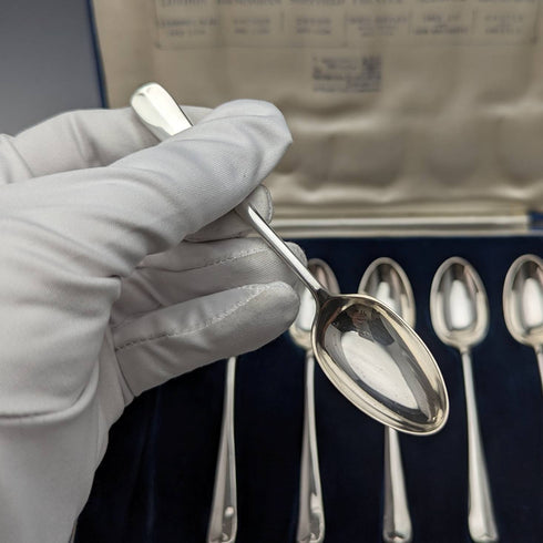 1935 British Vintage Sterling Silver Multi-Hallmark Teaspoon Set of 6 in Case