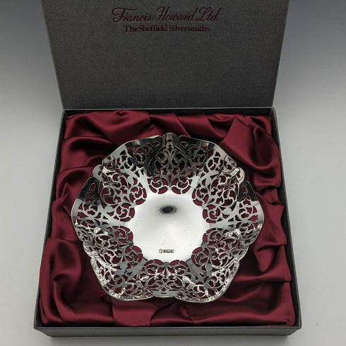 英国ヴィンテージ 純銀製 ピアス装飾ディッシュ 87g Francis Howard 箱入り