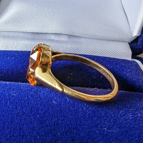 British Vintage Jewelry Amber Color Stone Rolled Gold Ring (Size 12)