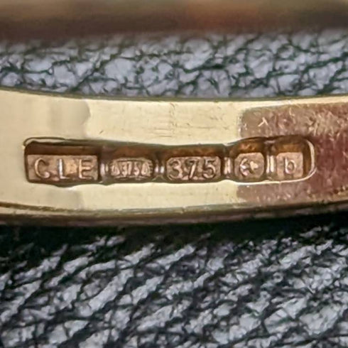 英國復古珠寶方晶鋯石 9 克拉金戒指