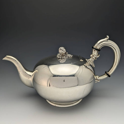 英国维多利亚风格镀银茶壶(复古)
