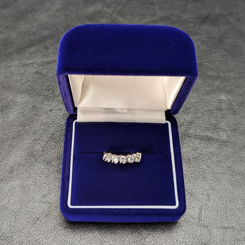 英國復古珠寶方晶鋯石 x5 純銀戒指