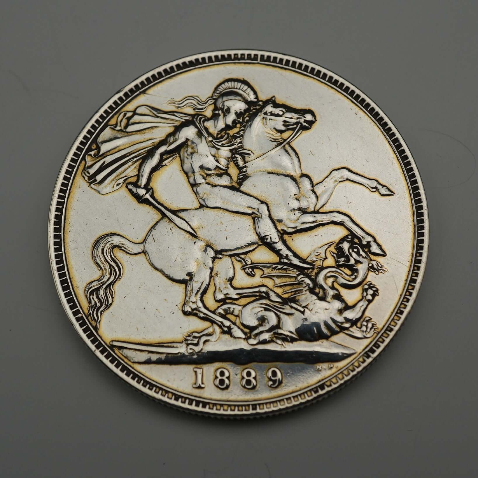 1977年 英国エリザベス2世女王 戴冠25周年 記念銀貨 45g Birmingham Mint ケース付 1977年 英国エリザベス2世女王 戴冠25周年 記念銀貨 45g Birmingham