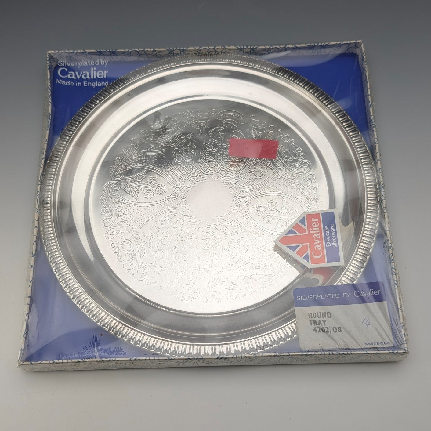 1977年 英国 純銀製 シルバージュビリー クラウン銀貨4個セット 計113g ケース入 Pobjoy Mint 1977年 英国 純銀製 シルバージュビリー クラウン銀貨4個セット
